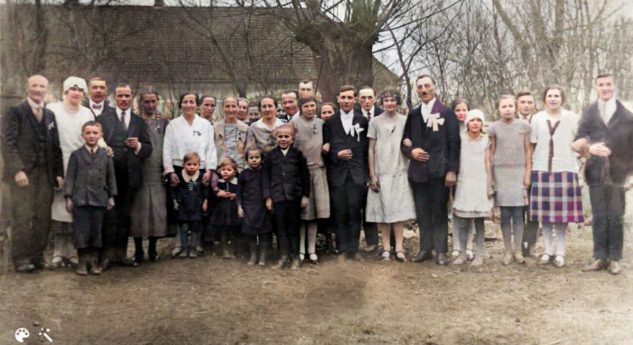 Jeg genkendte slægtninge i et falmet foto takket være MyHeritages fotoværktøjer