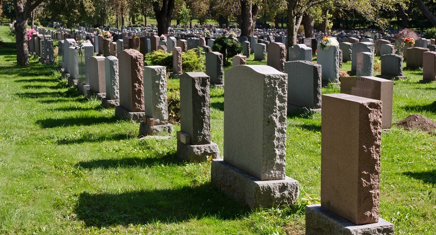 Besøg kirkegårde for at bevare slægtshistorie