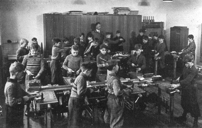 Dansk skole i 1933